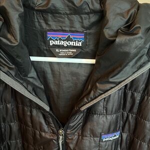 Patagonia Black XL Women’s Nano Puff Quilted Jacket